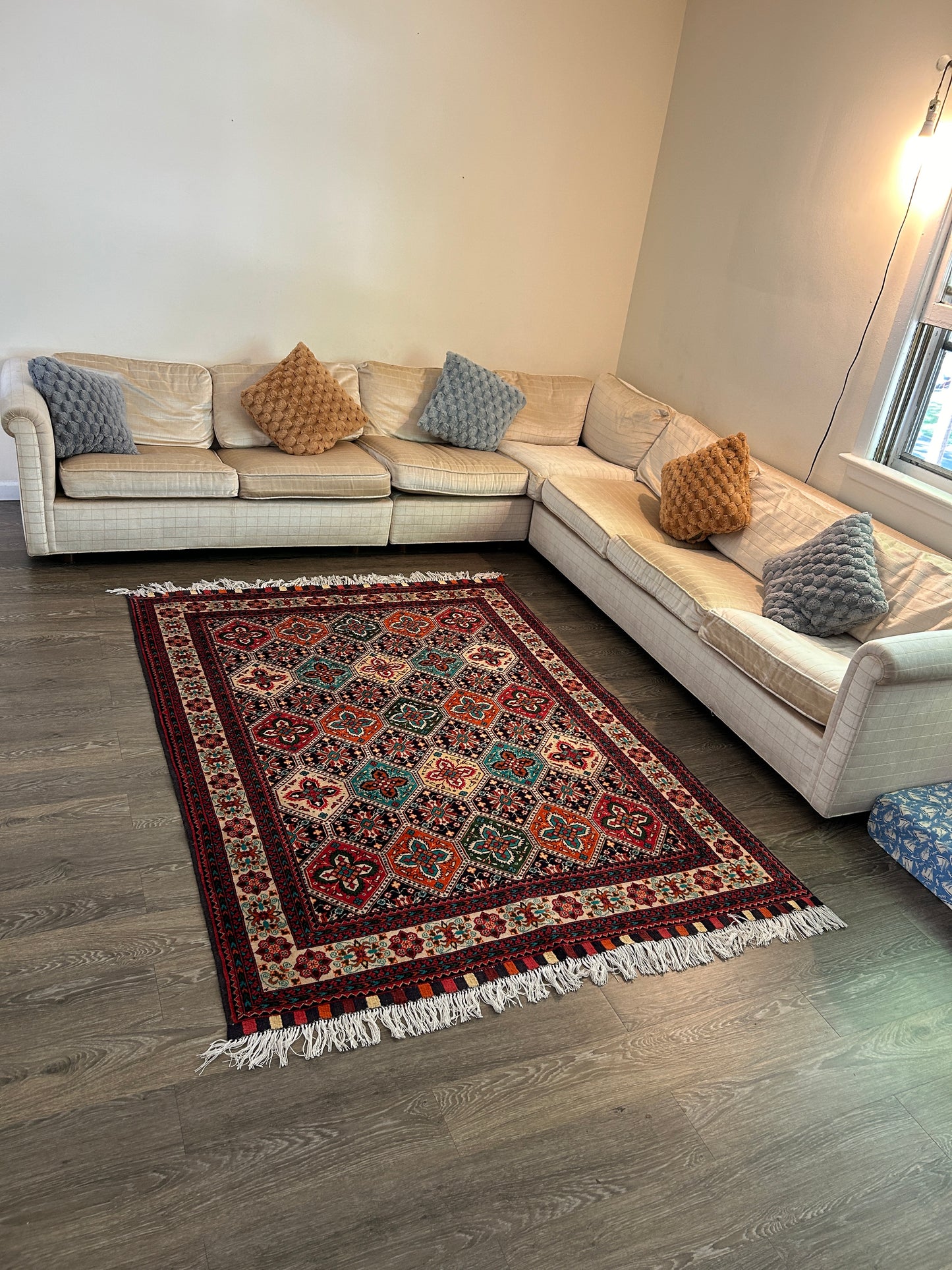 Handmade Rug 5 x 7