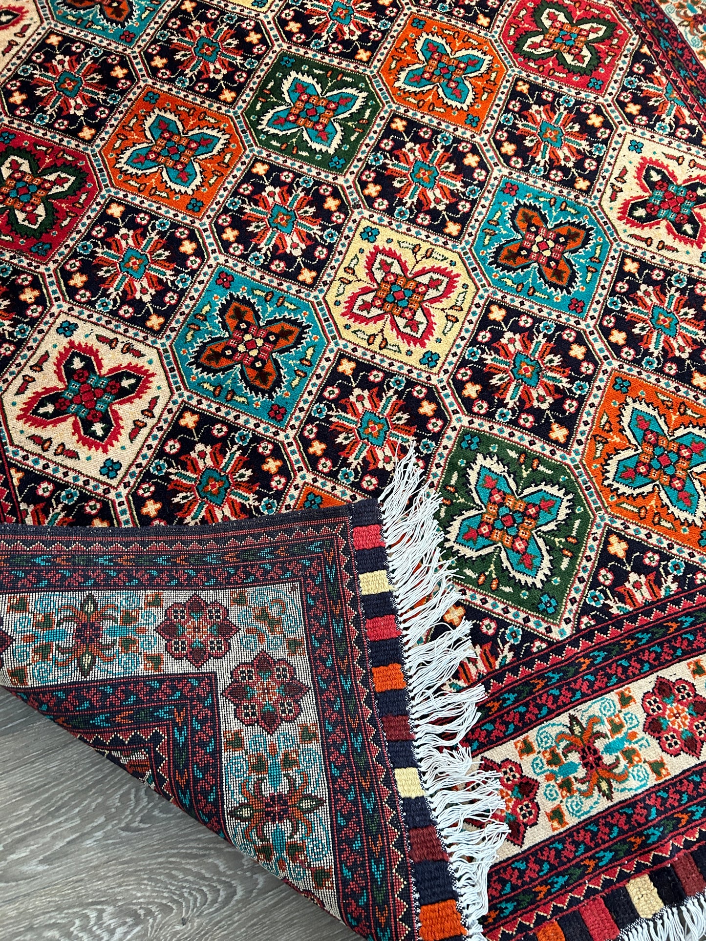 Handmade Rug 5 x 7