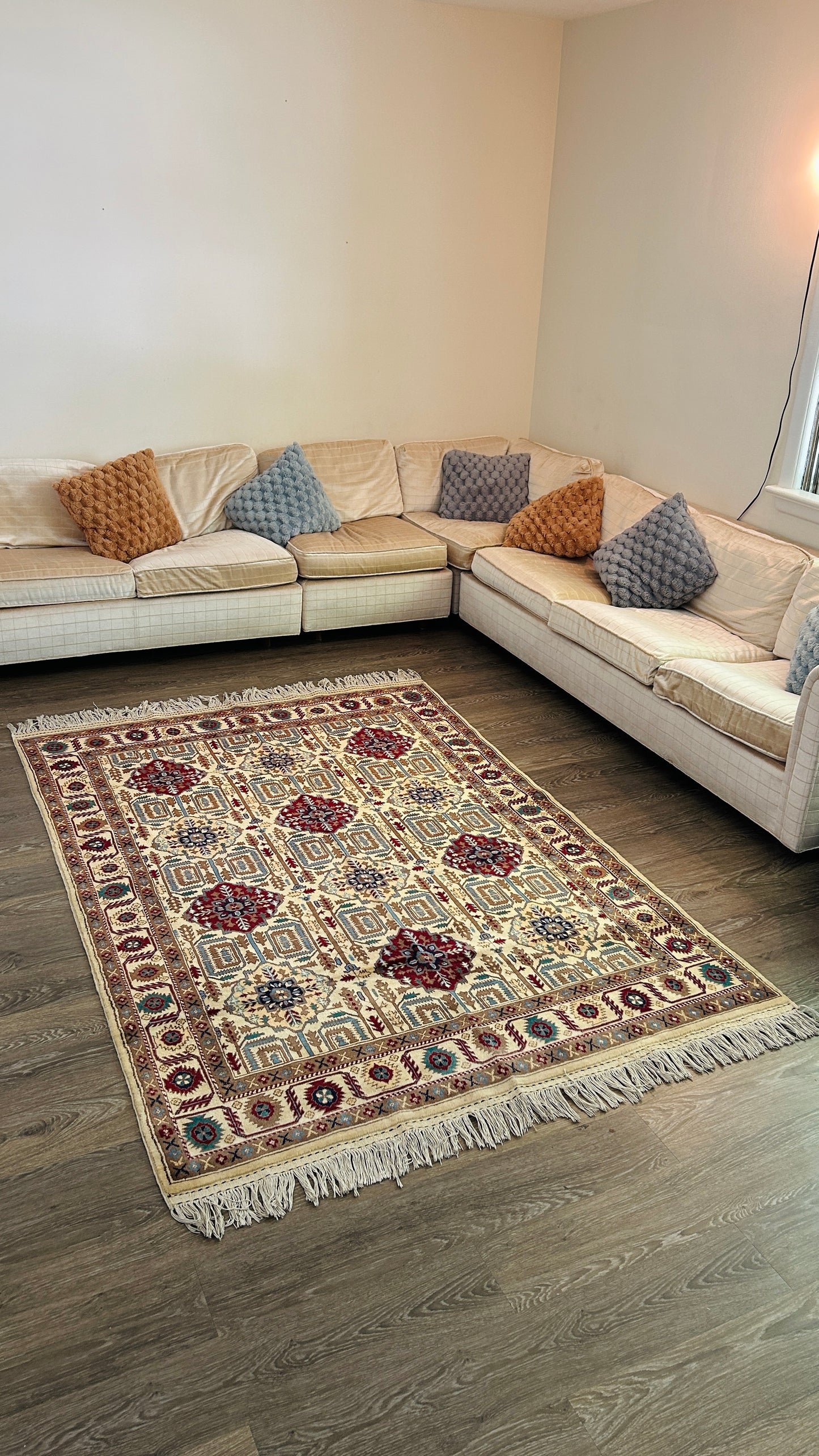 Handmade Rug 5 x 7