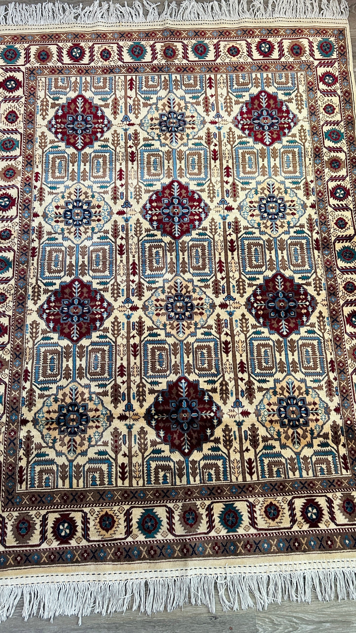 Handmade Rug 5 x 7