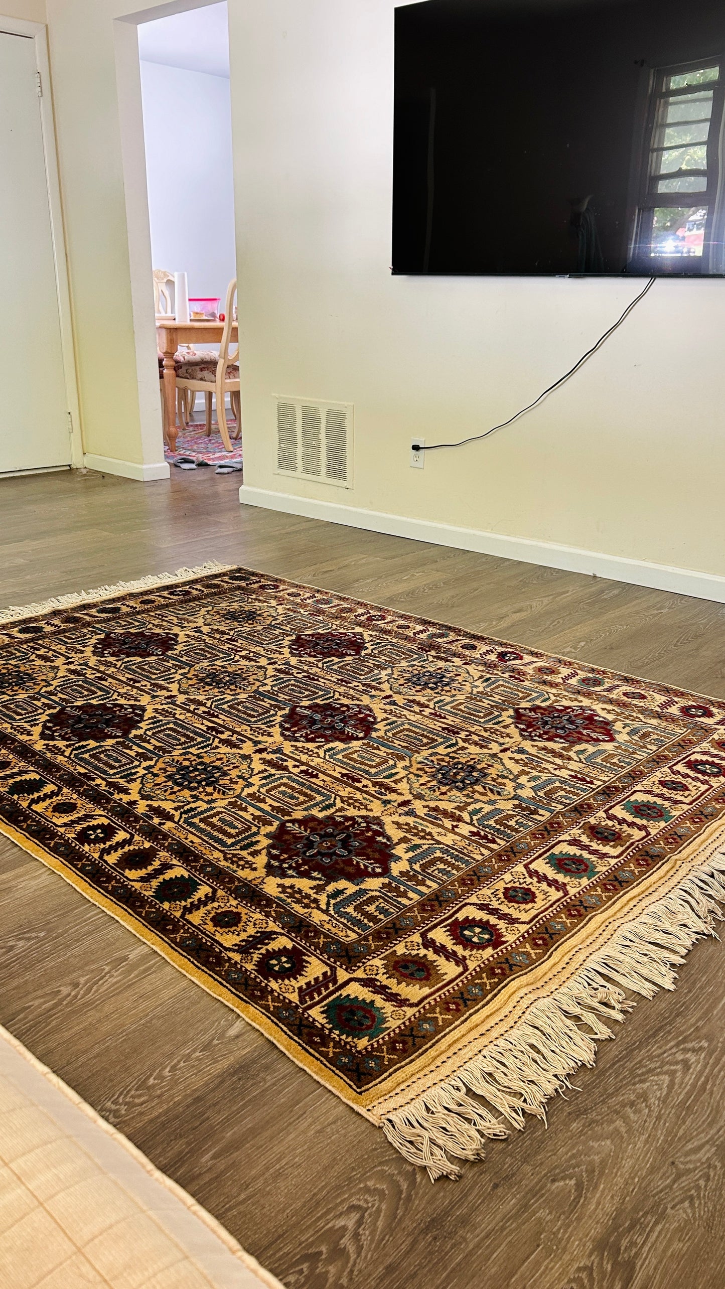 Handmade Rug 5 x 7