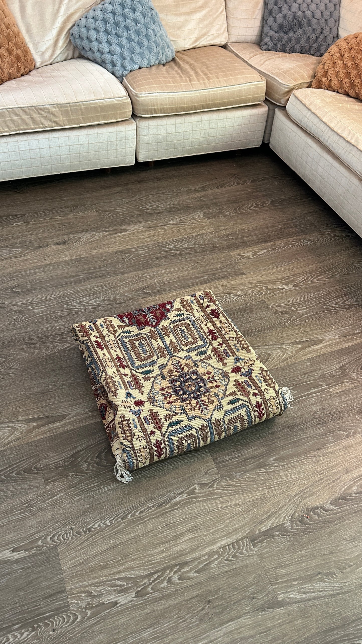 Handmade Rug 5 x 7