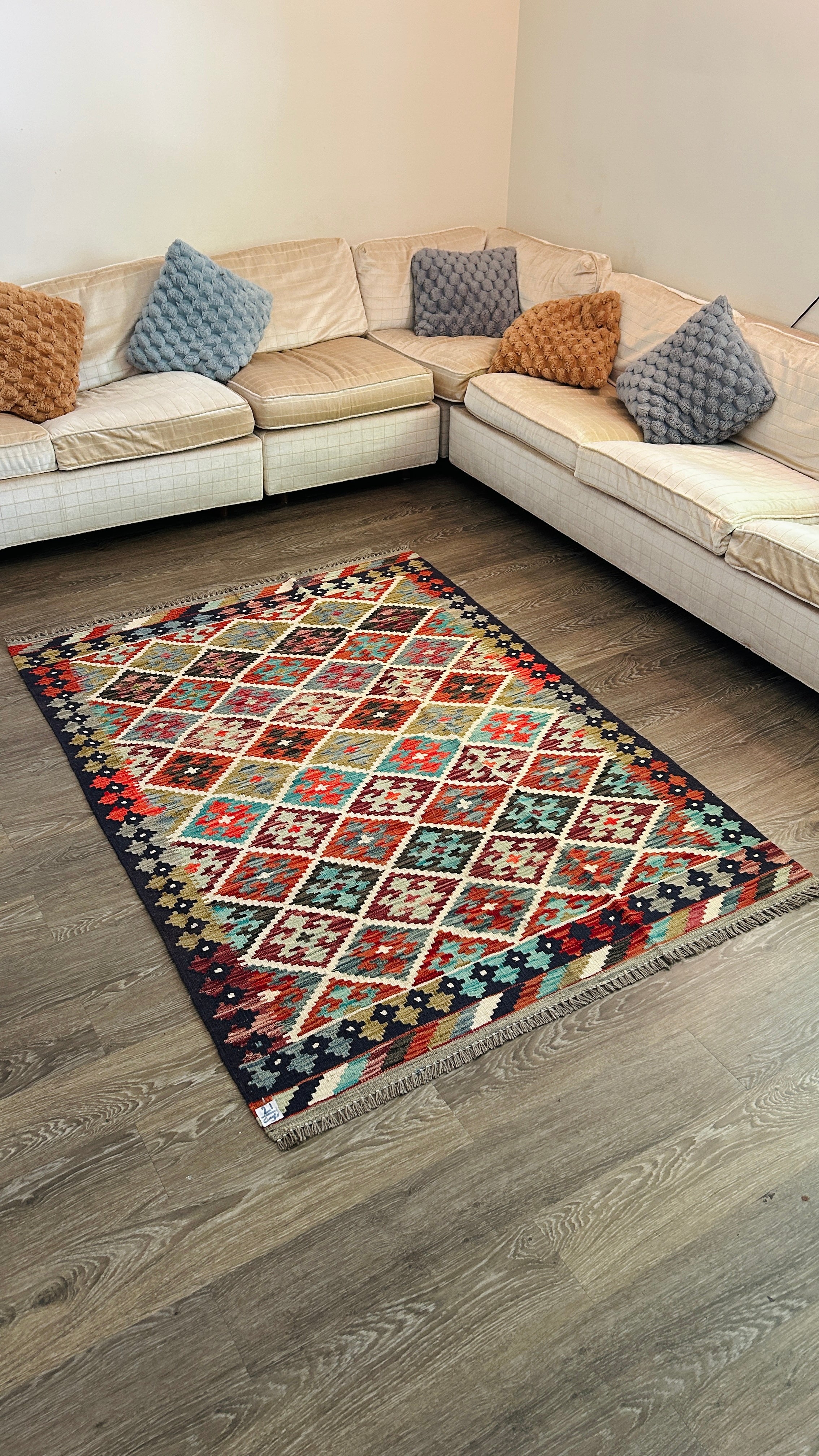 Kilim Rug 4'1