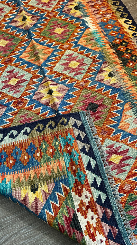 Kilim Rug 4'2" x 6'7"