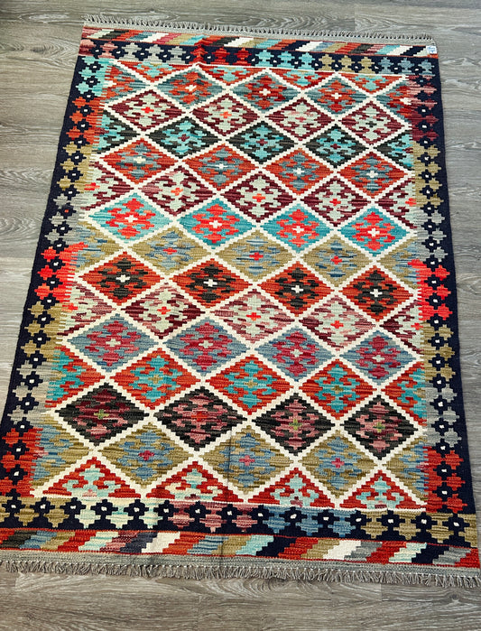 Kilim Rug 4'1" x 5'11"