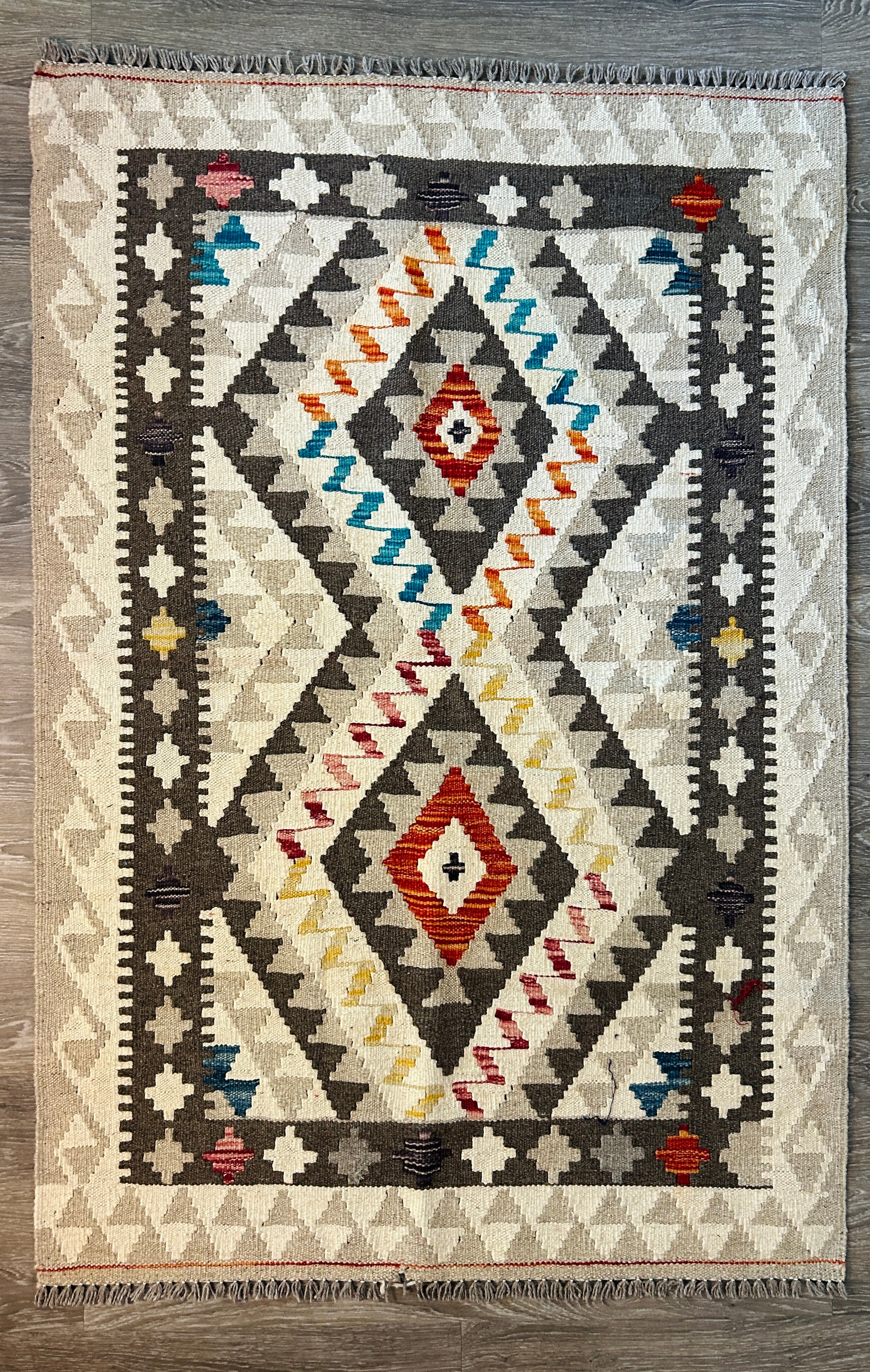 Kilim Rug 3'5